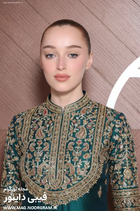 Phoebe Dynevor