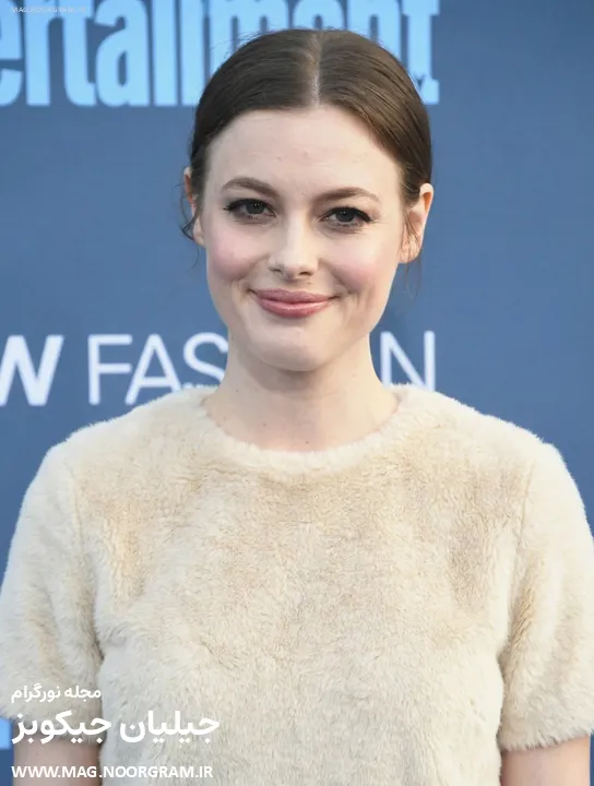 Gillian Jacobs بازیگر