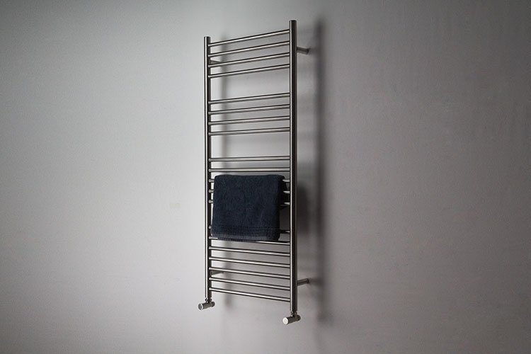 Brushed-stainless-steel-heated-ladder-towel-rail-UK1H.jpg